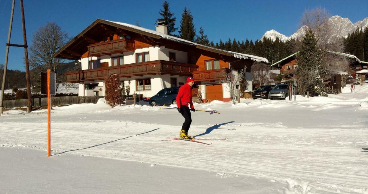 Haus Ferienglueck Apartment Ramsau am Dachstein Luaran gambar